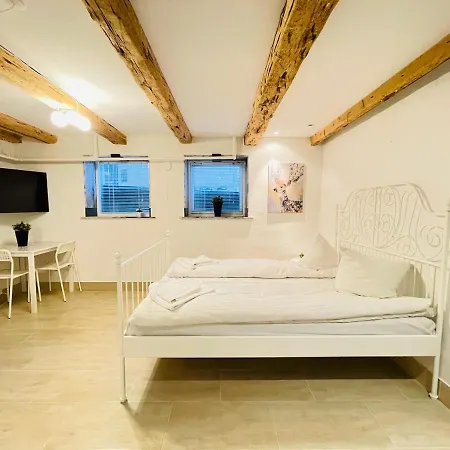 Aday - Cozy Private In The Center