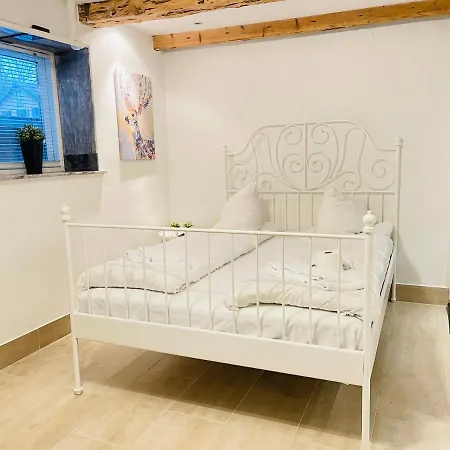 Aday - Cozy Private In The Center Apartman